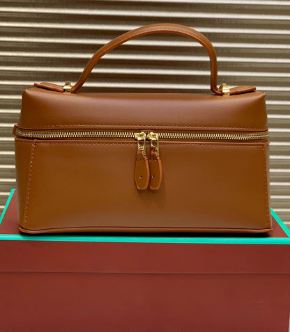 Loro Piana Leather Extra Bag L27