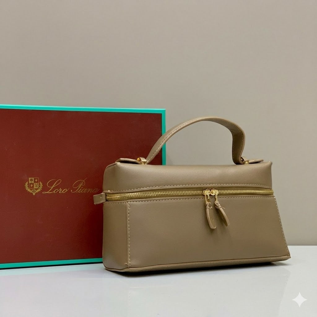 Loro Piana Leather Extra Bag L27