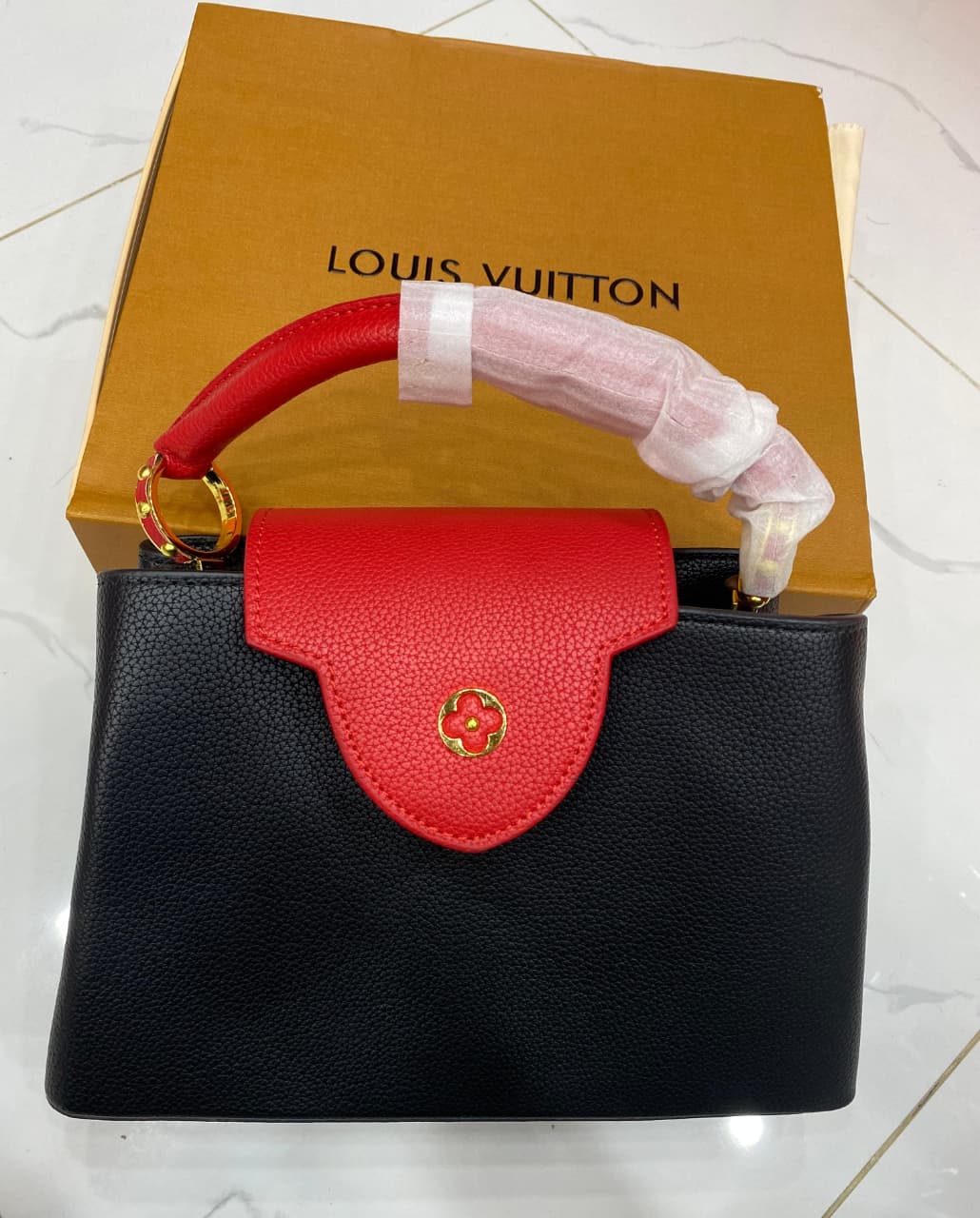 Louis Vuitton Capucines BB Top Handle Bag