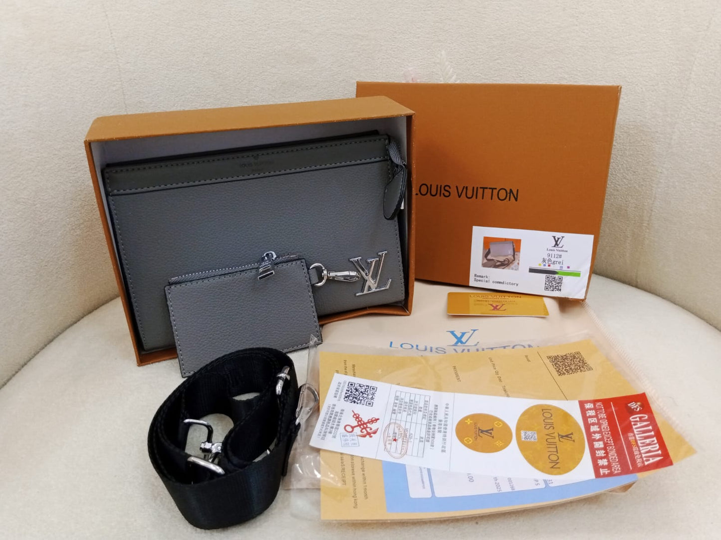 Louis Vuitton Capucines Soft Leather Crossbody Clutch Bag with Card Holder