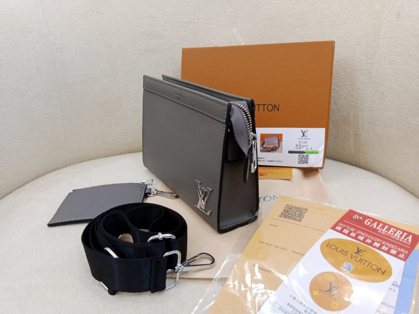 Louis Vuitton Capucines Soft Leather Crossbody Clutch Bag with Card Holder