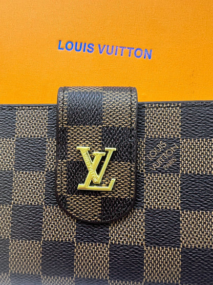 Louis Vuitton Damier Button Wallet Style