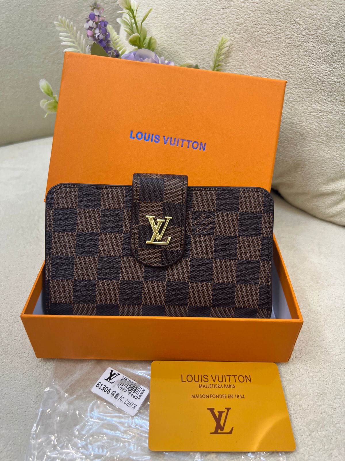 Louis Vuitton Damier Button Wallet Style