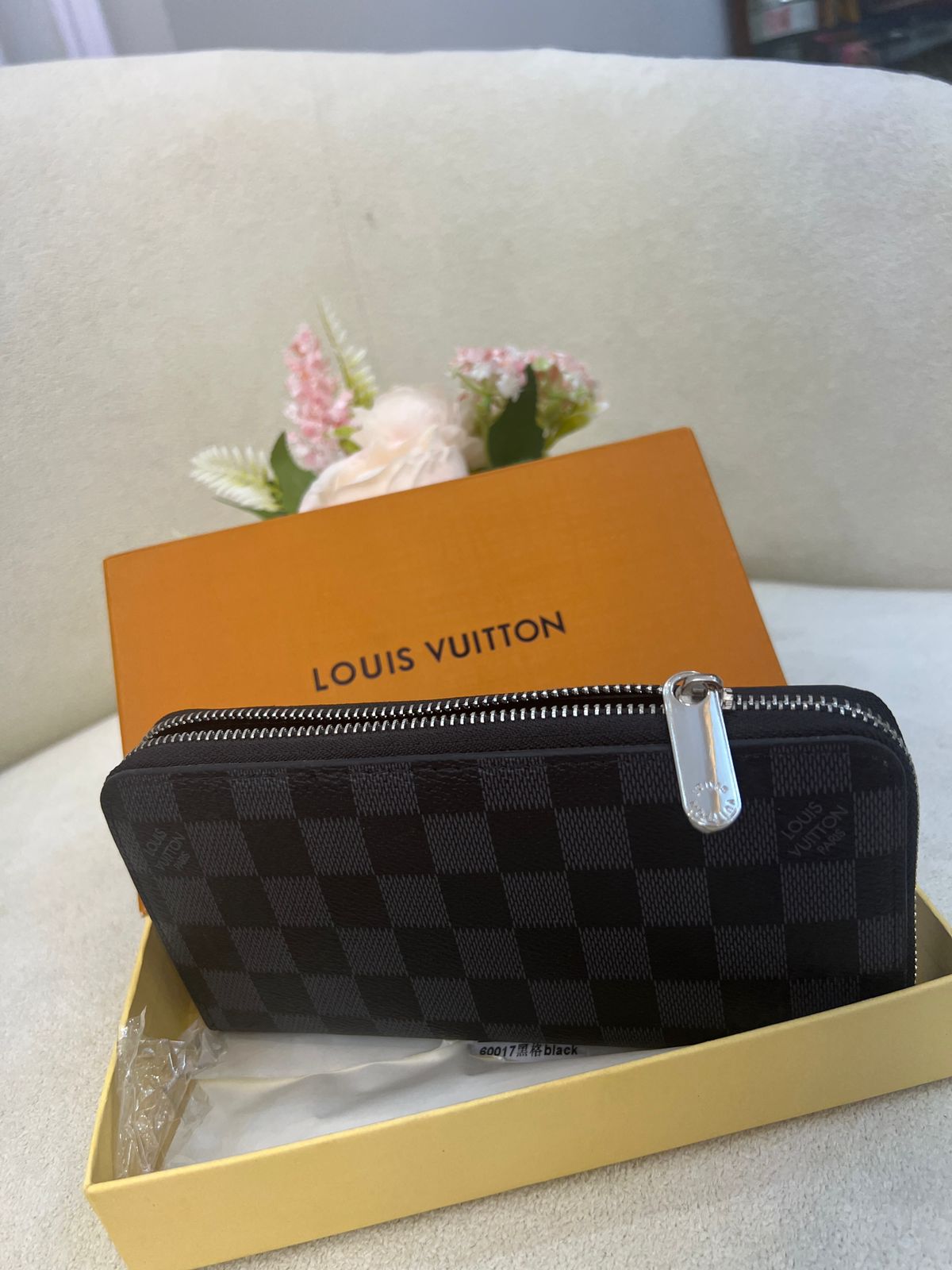 Louis Vuitton Damier Graphite Zip Wallet Style