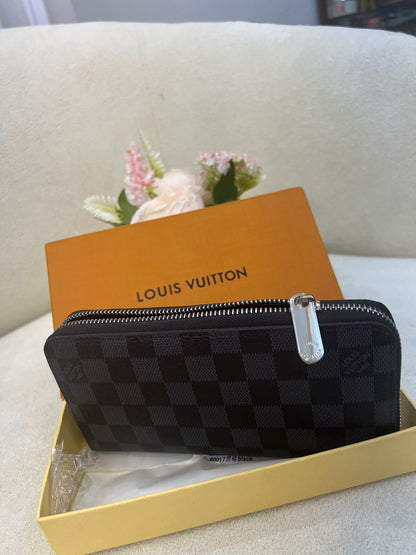 Louis Vuitton Damier Graphite Zip Wallet Style