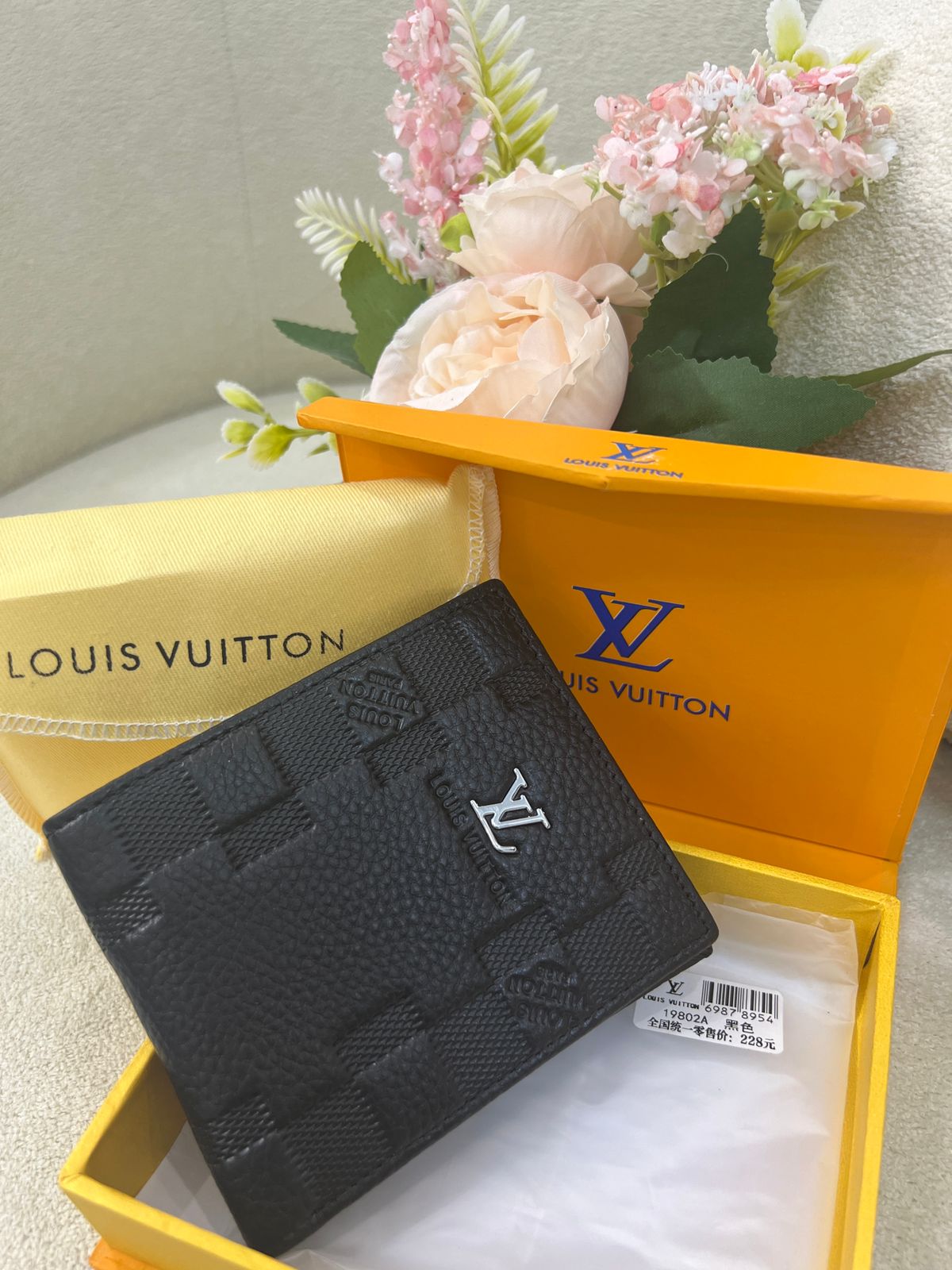 Louis Vuitton Damier Leather Wallet Style