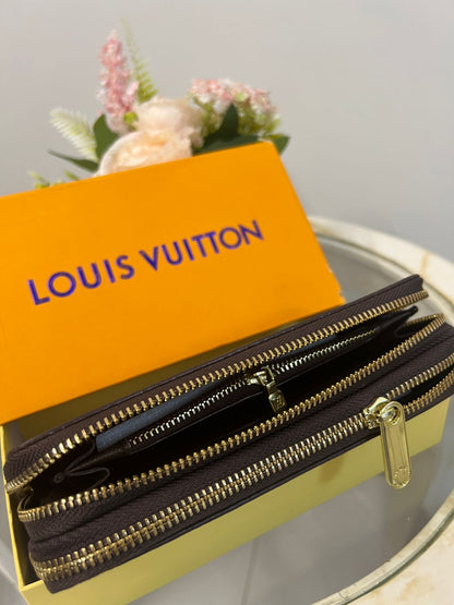 Louis Vuitton Damier Zip Wallet Style