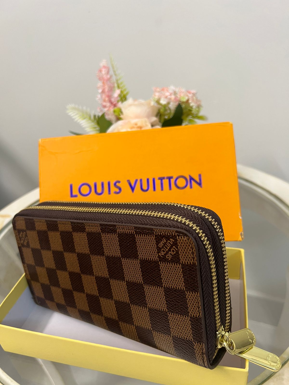 Louis Vuitton Damier Zip Wallet Style