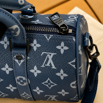 Louis Vuitton Keepall Bandoulière 25 – Monogram Navy