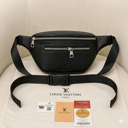 Louis Vuitton Leather Belt Bag (Bumbag)