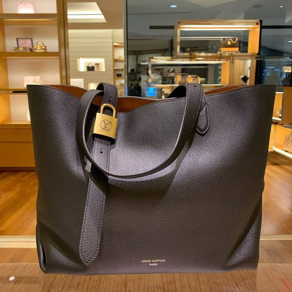 Louis Vuitton Low Key Cabas MM - M25341
