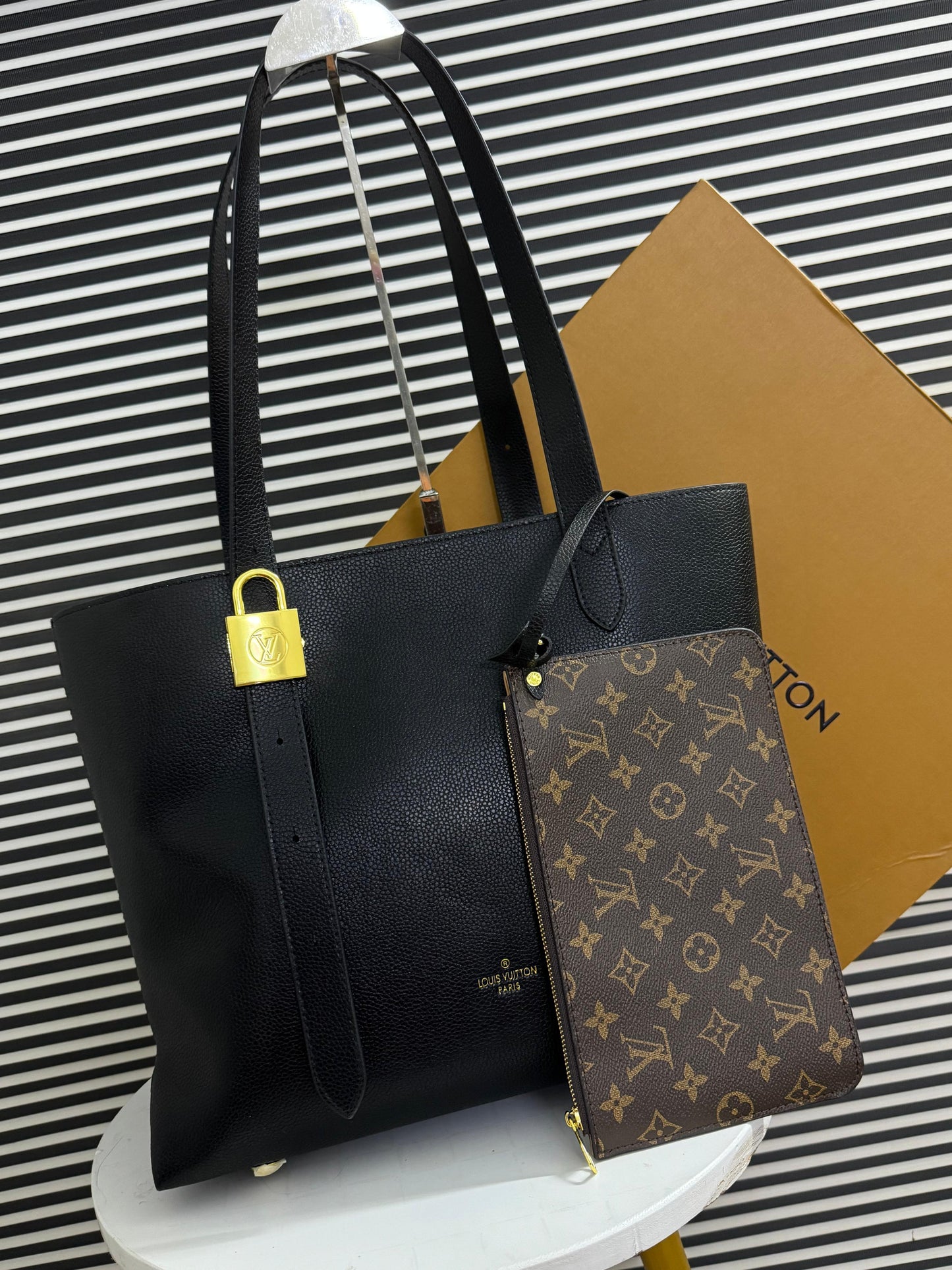 Louis Vuitton Low Key Cabas MM - M25341