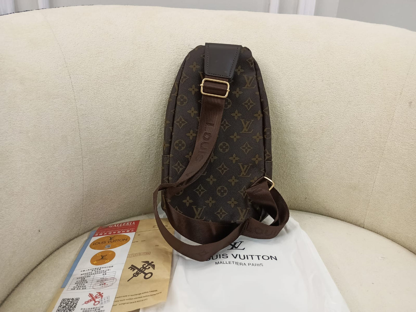 Louis Vuitton Monogram Avenue Sling Bag