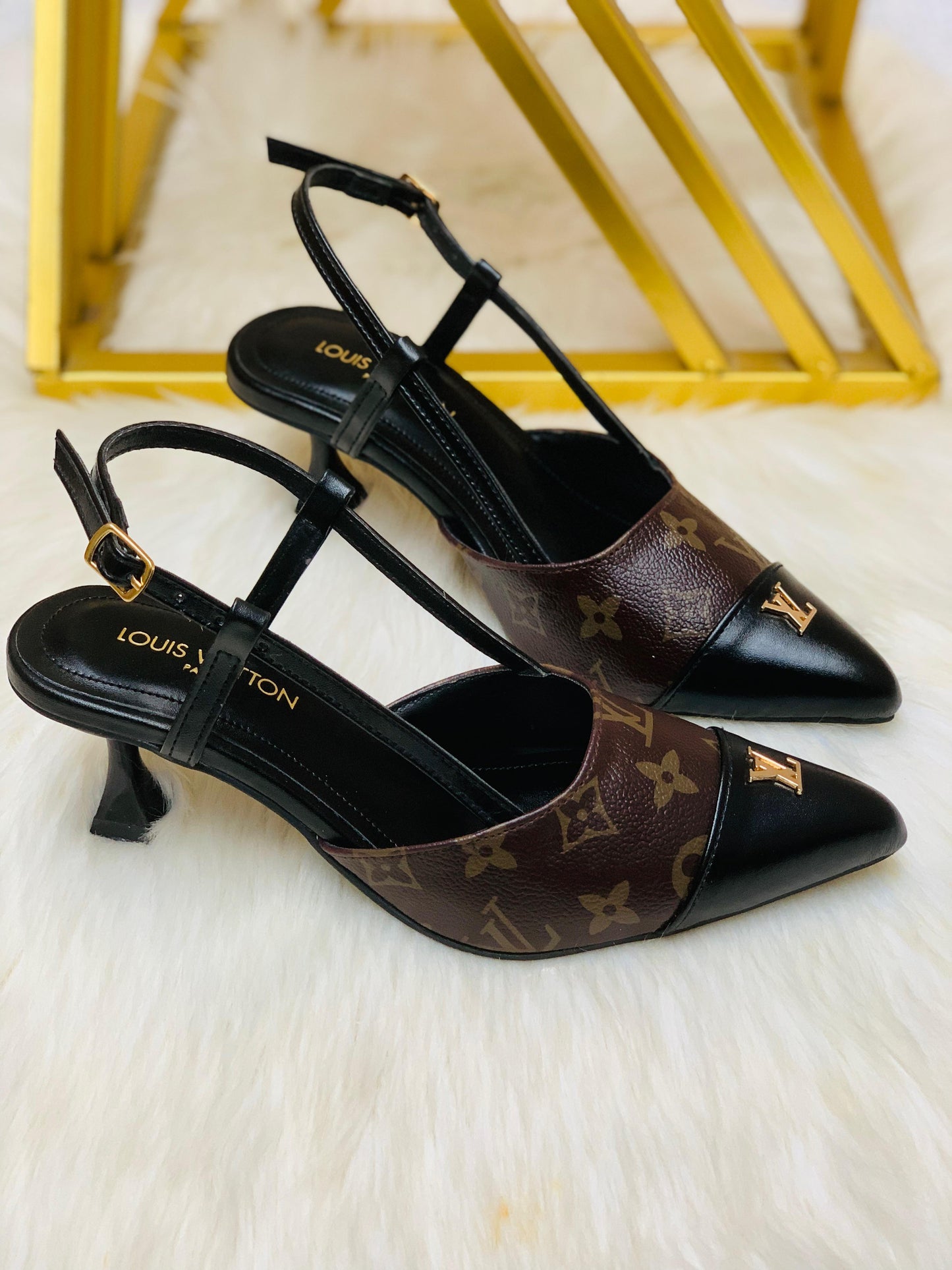 Louis Vuitton Monogram Slingback Heels – Elegant Pointed Toe Pumps