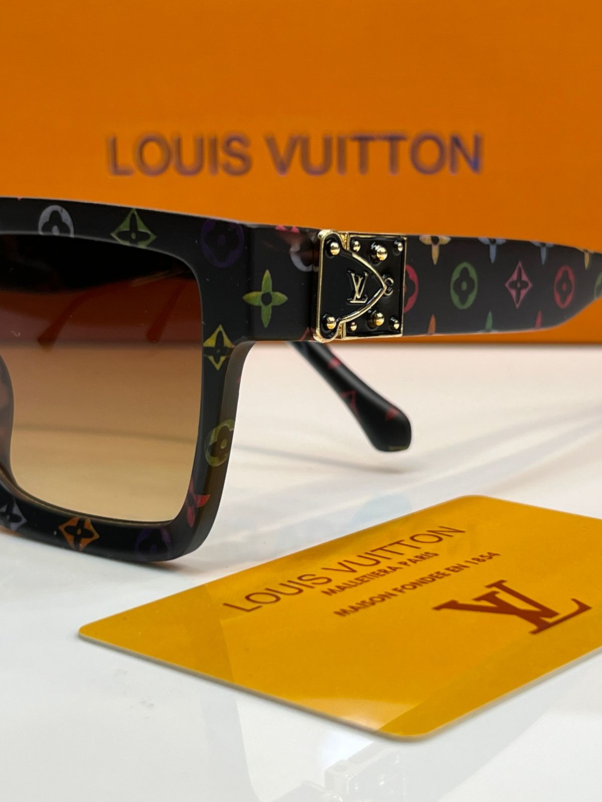 Louis Vuitton Monogram Square Frame Sunglasses (Black Multicolor)