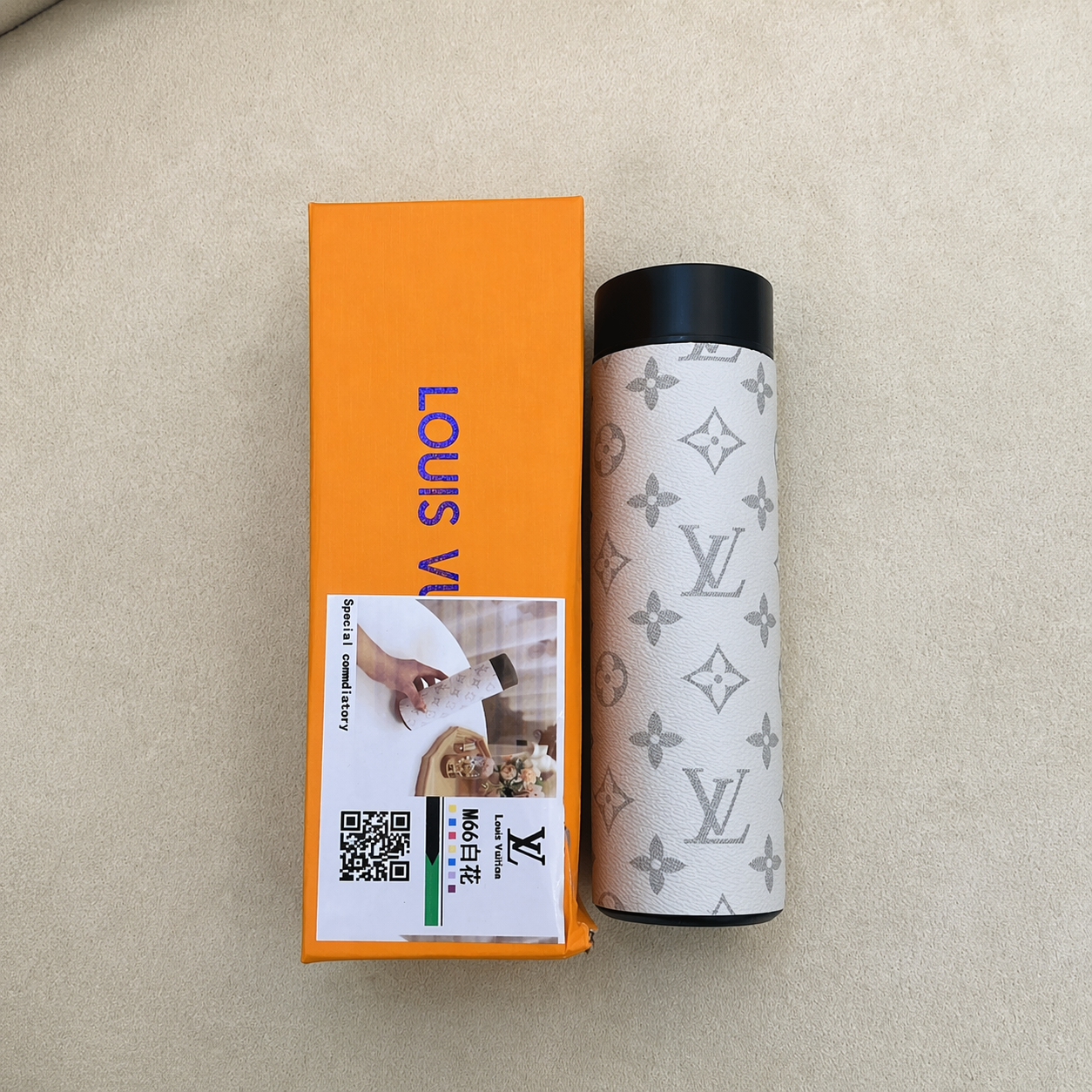 Louis Vuitton Monogram Temperature Bottle