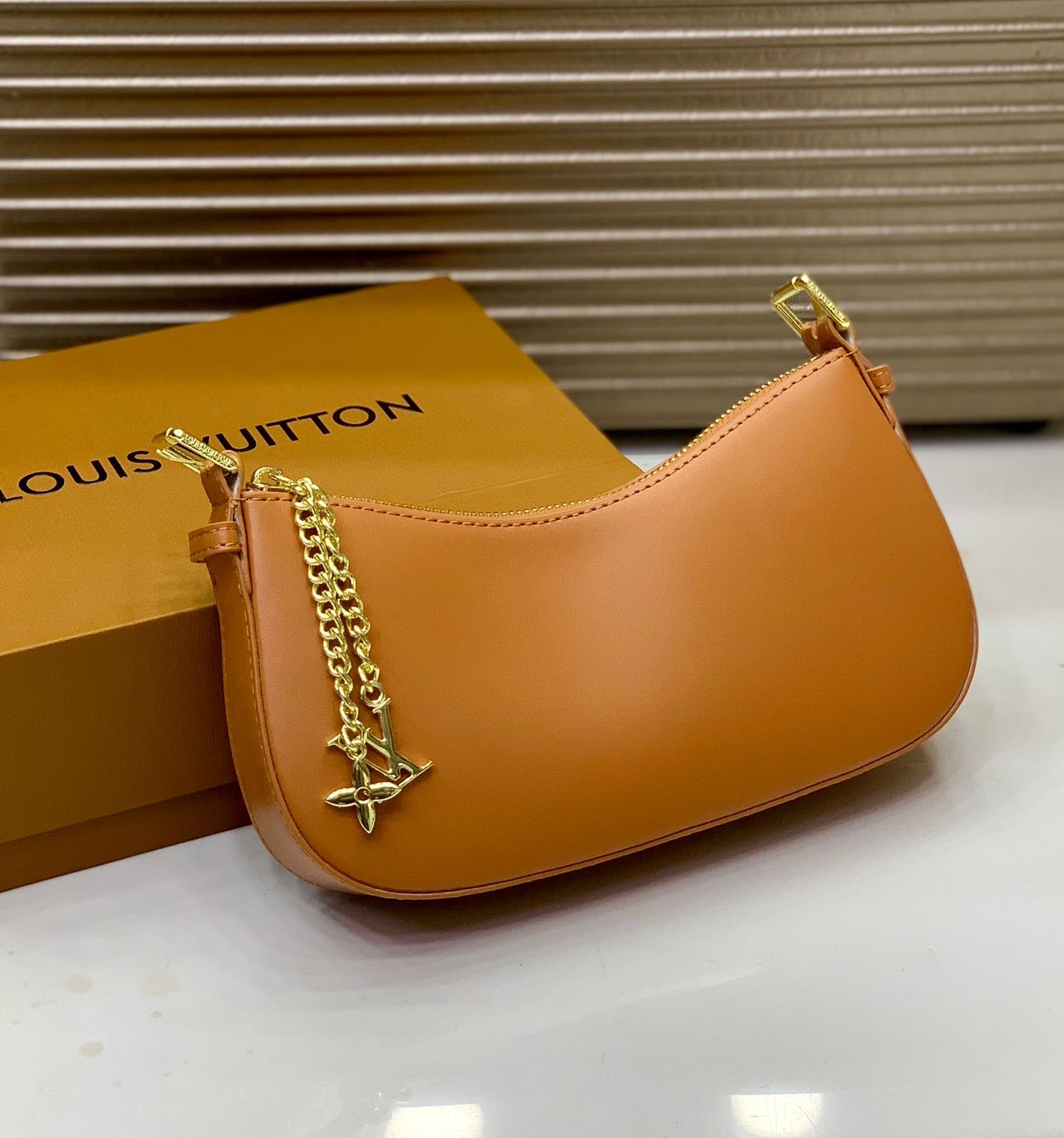 Louis Vuitton Pochette LV Bloom H36
