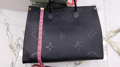Louis Vuitton OnTheGo GM – Monogram Giant Tote Bag