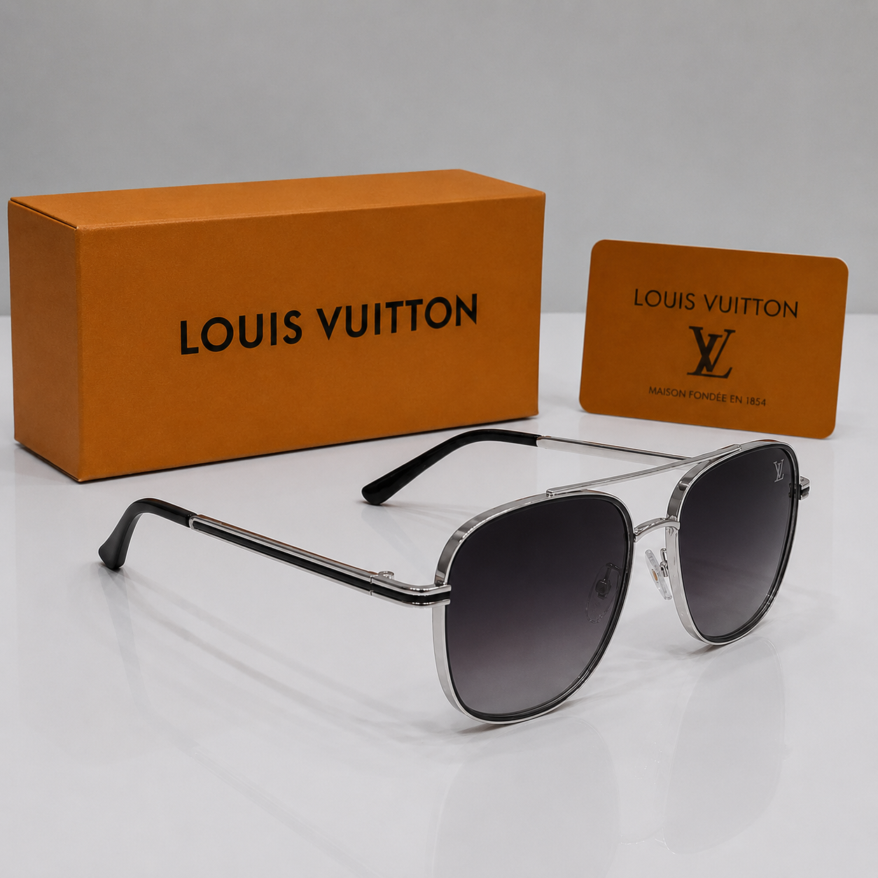 Louis Vuitton Prestige Aviator Gradient Sunglasses