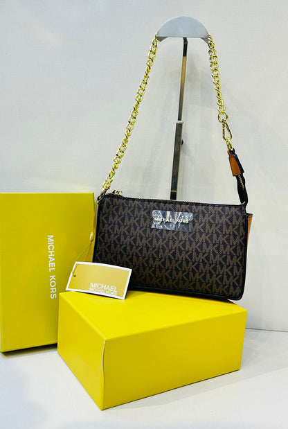 Michael Kors Jet Set Large Zip Pouch
