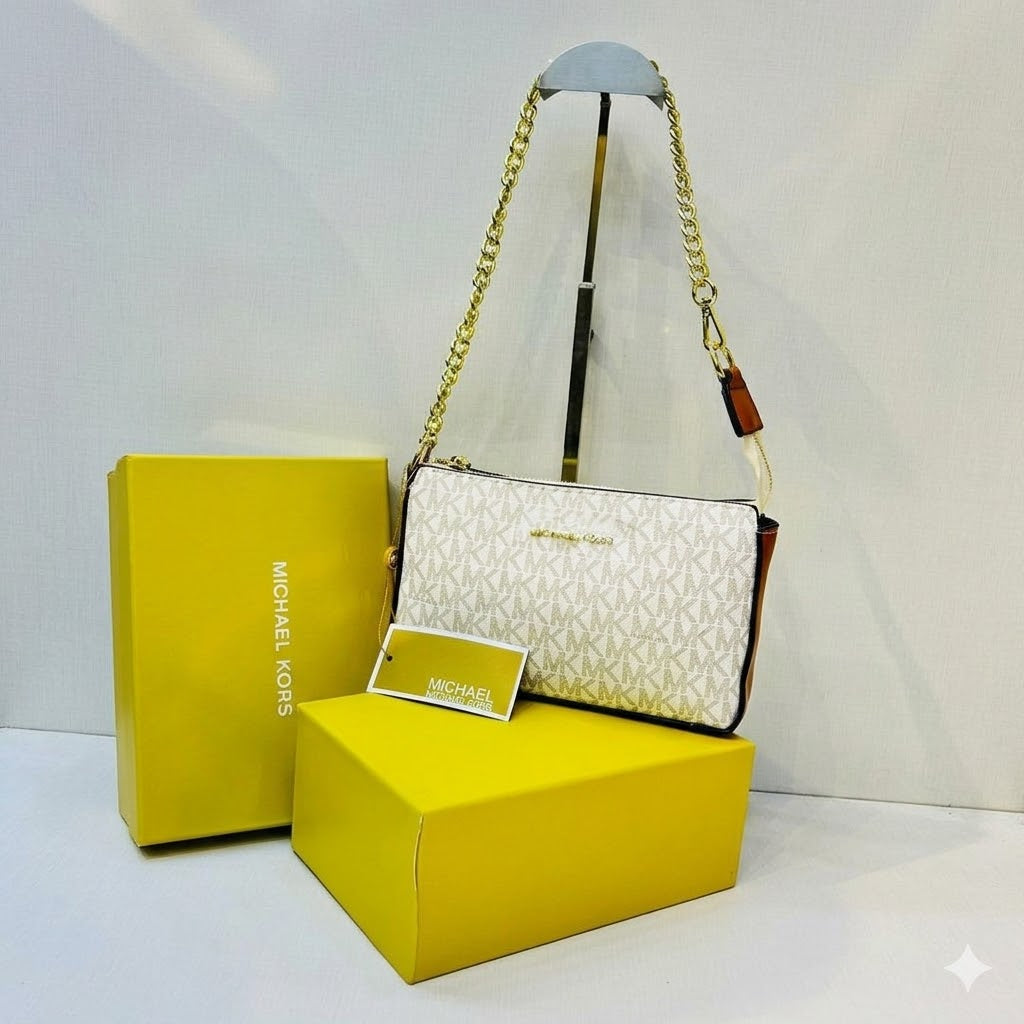 Michael Kors Jet Set Large Zip Pouch