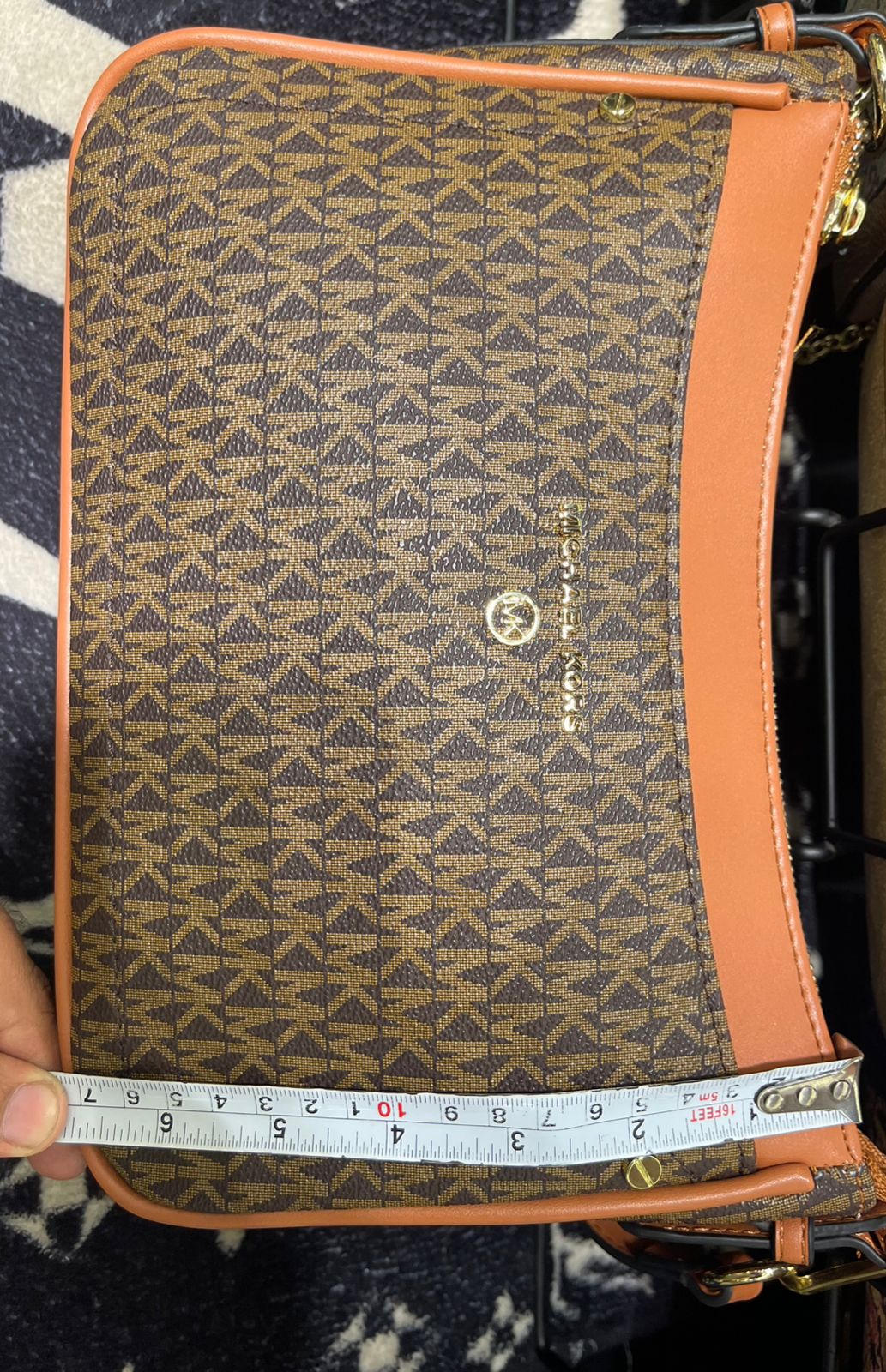 Michael Kors Jet Set Signature Logo Shoulder Bag