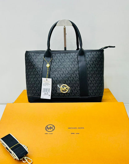 Michael Kors Jet Set Travel Medium Tote (MK Signature)