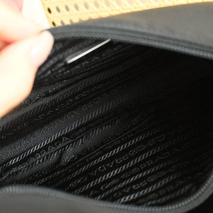 Pr-ada Re-Edition 2000 Nylon Shoulder Bag - Official Model