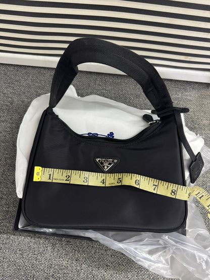 Pr-ada Re-Edition 2000 Nylon Shoulder Bag - Official Model