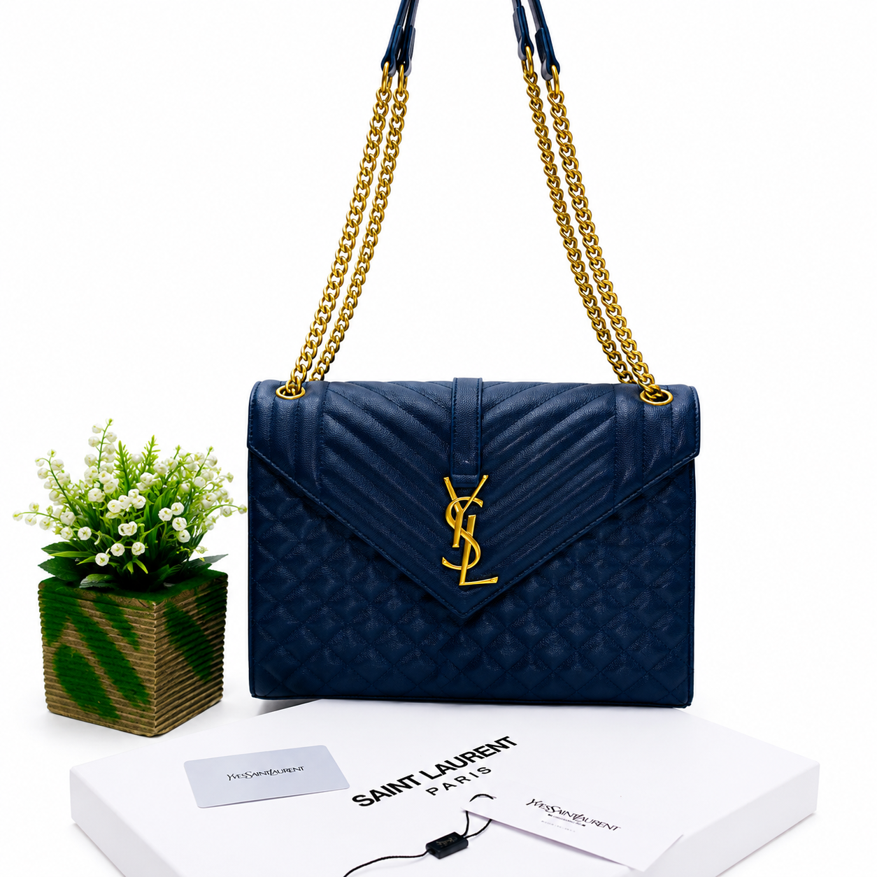 Saint Laurent Envelope Large Chain Shoulder Bag