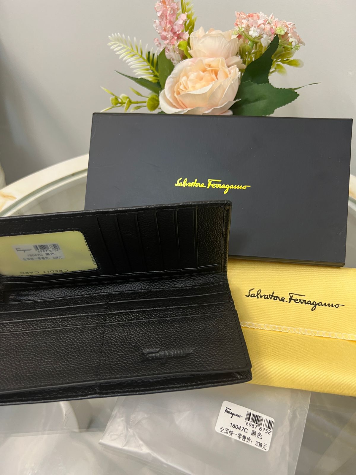 Salvatore Ferragamo Gancini Pattern Long Wallet Style