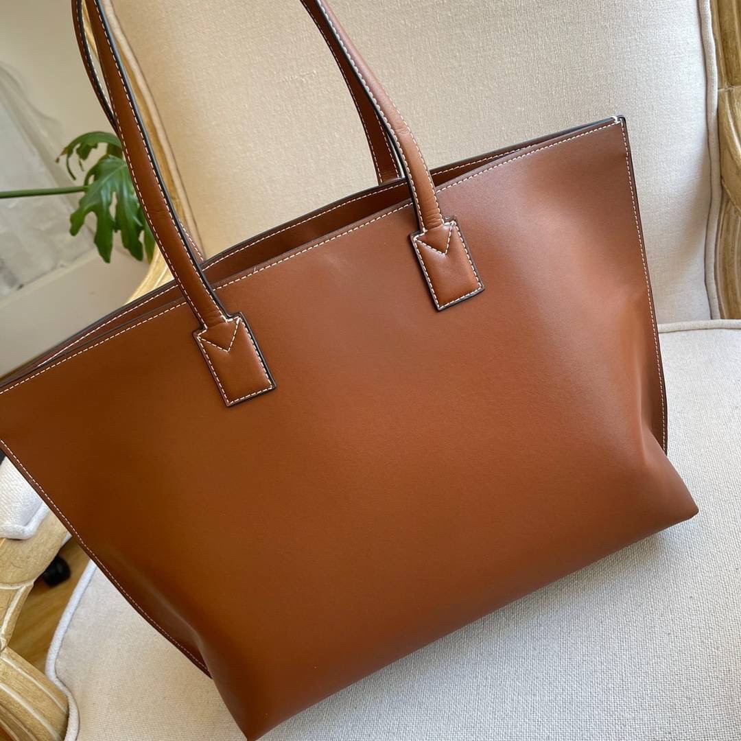 Burberry TB Leather Tote Bag
