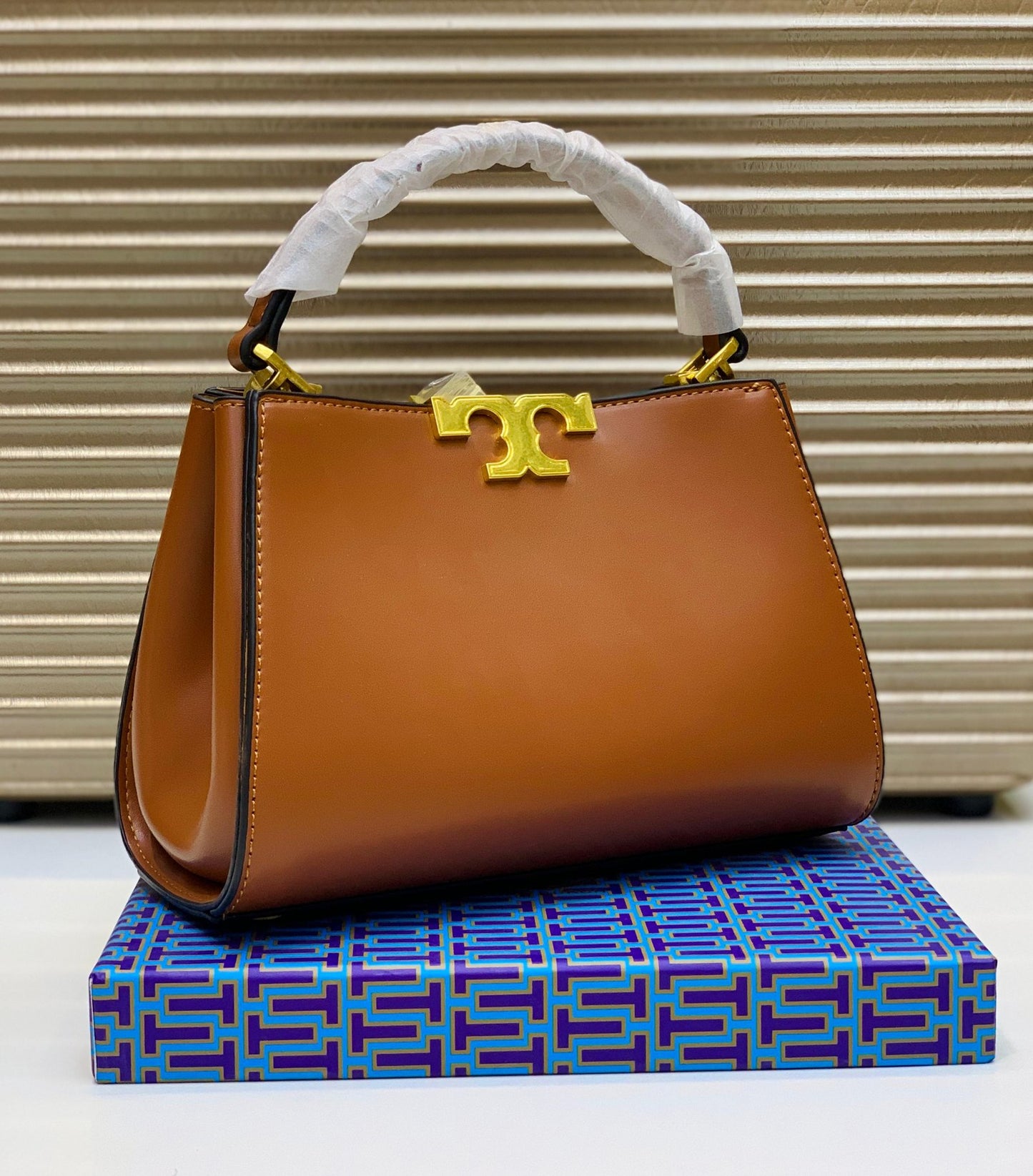 Tory Burch Eleanor Structured Top Handle Bag