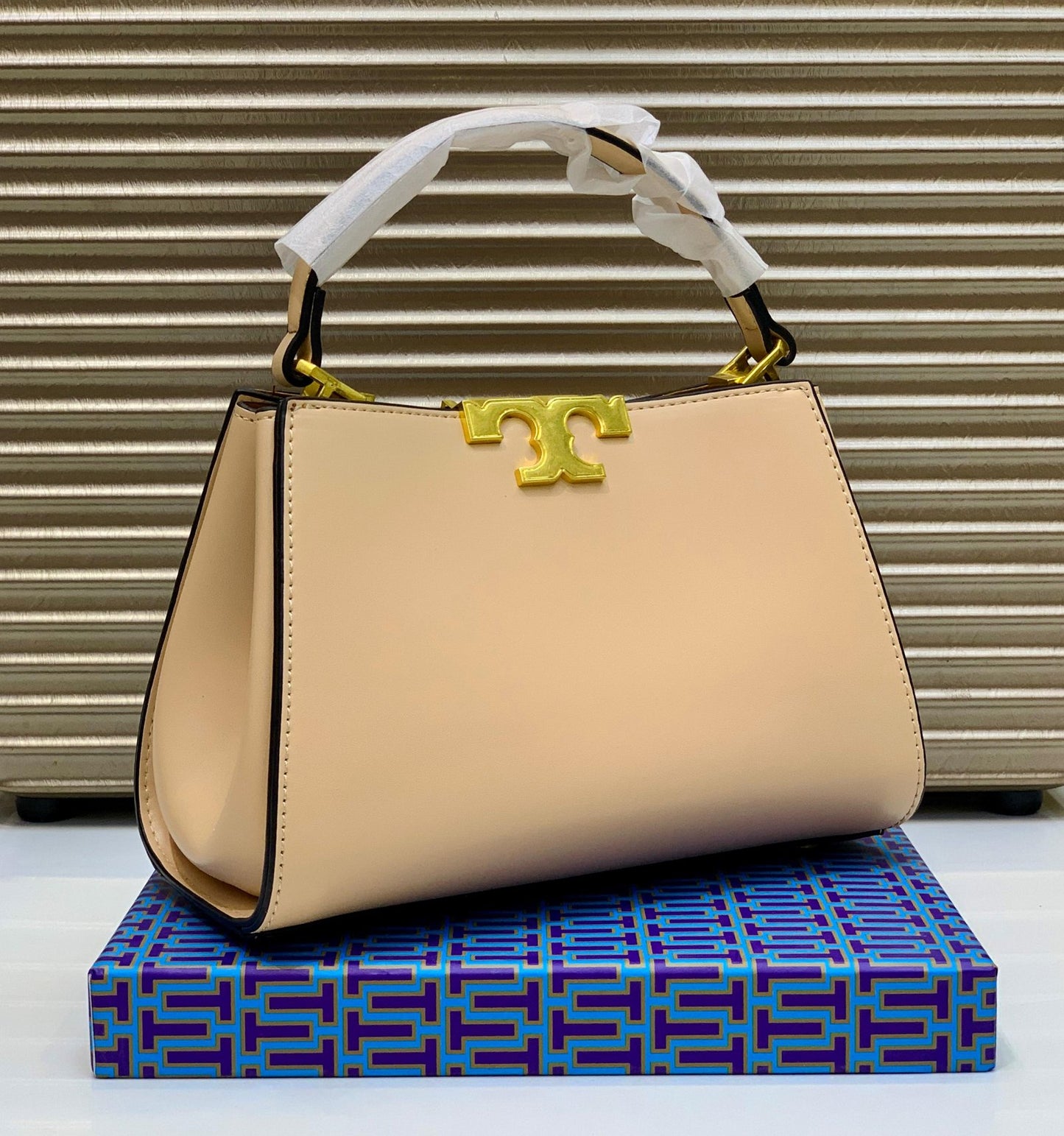 Tory Burch Eleanor Structured Top Handle Bag