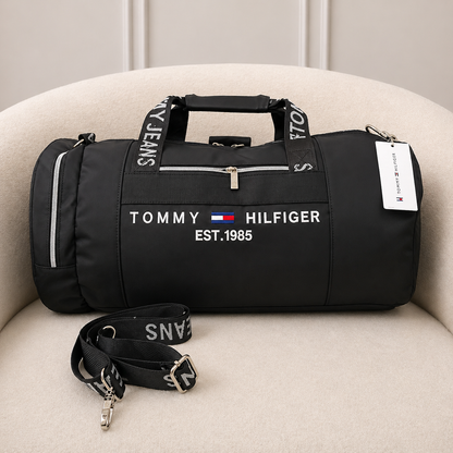 Tommy Hilfiger EST.1985 Signature Travel Bag – Black