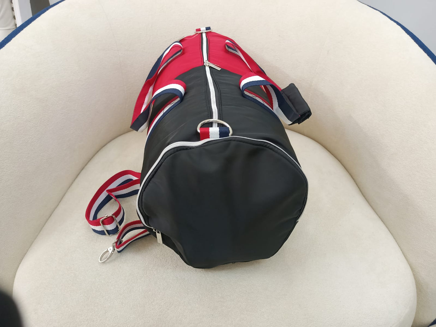 Tommy Hilfiger New York City Signature Duffel Bag