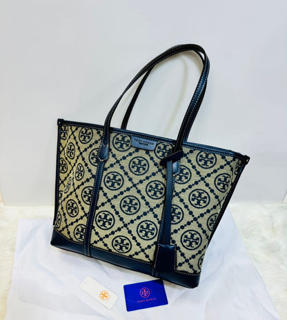Tory Burch Perry T Monogram Triple-Compartment Tote