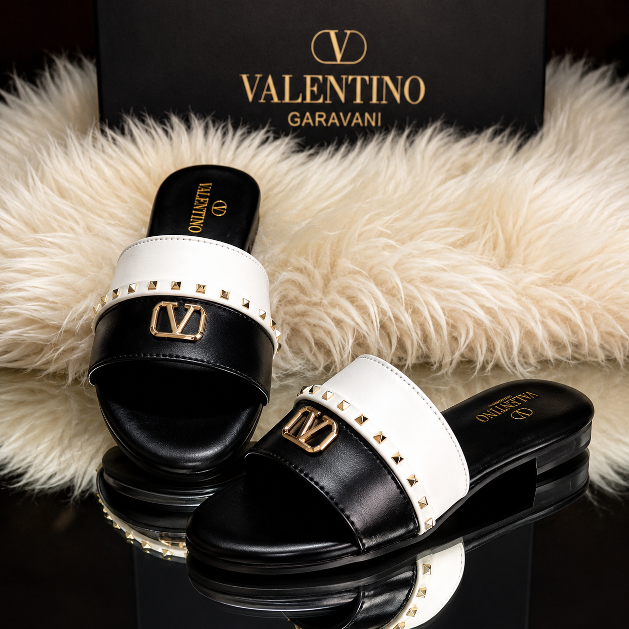 Valentino Garavani VLogo Flat Slide Sandals