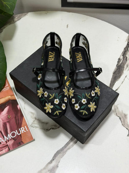 ZARA Floral Embroidered Mary Jane Flats – Elegant Casual Comfort Shoes