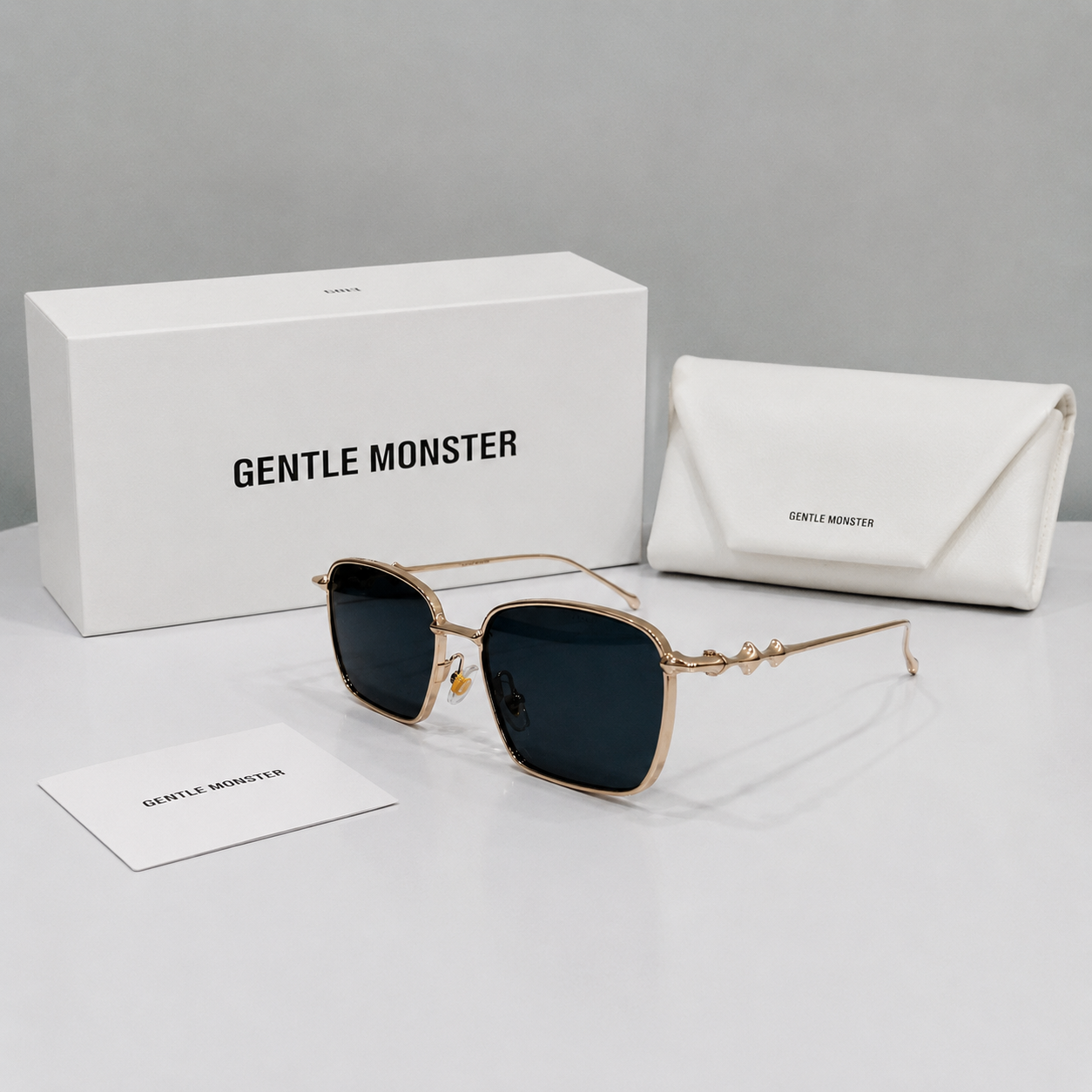 Gentle Monster Her 01 Square Sunglasses
