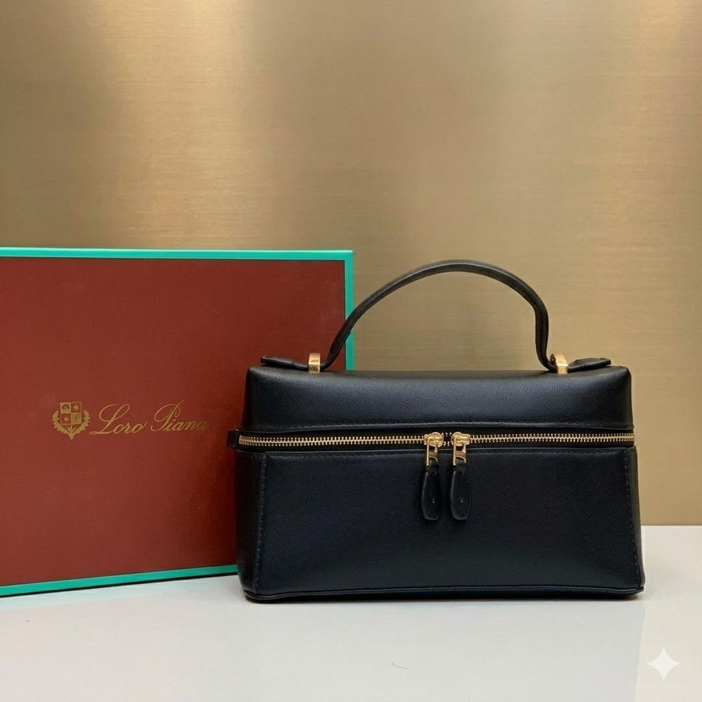 Loro Piana Leather Extra Bag L27
