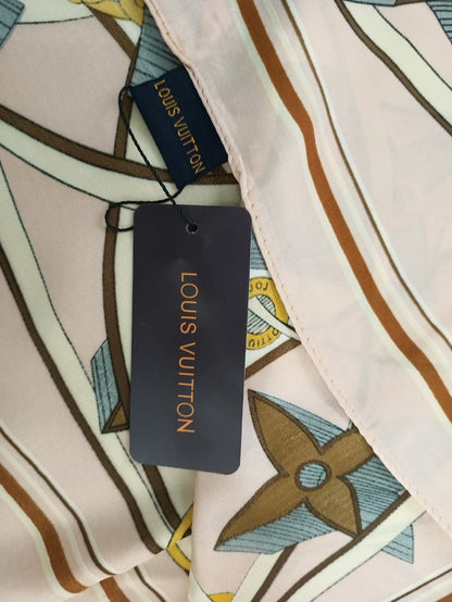 Louis Vuitton Monogram Blossom Silk Blend Luxury Stole